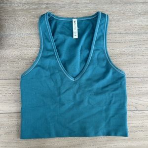 Athleta crop top 🤩